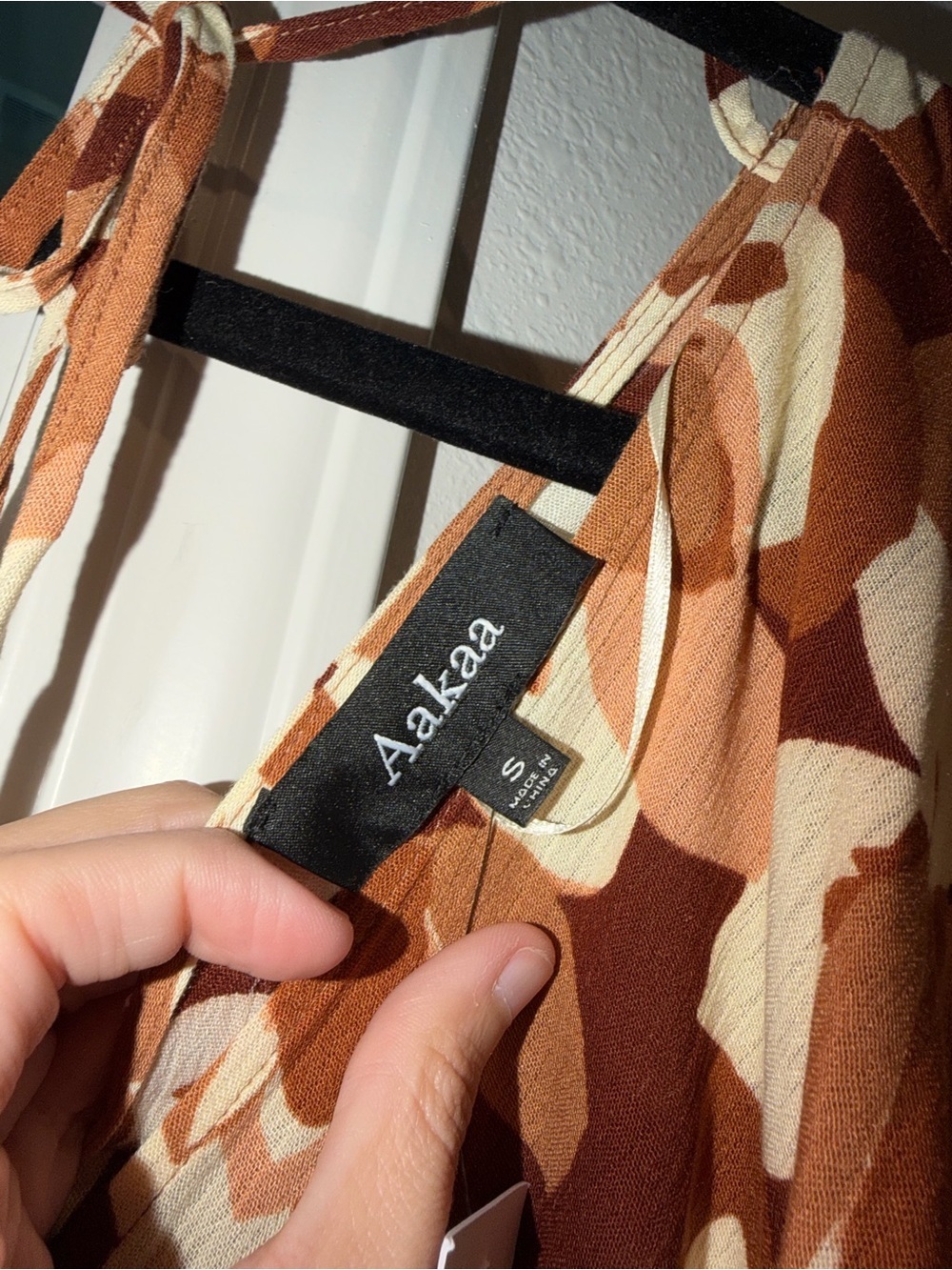 AaKaa Brown, Cream & Tan Floral Tie-Waist Midi Dress - Picture 3 of 4